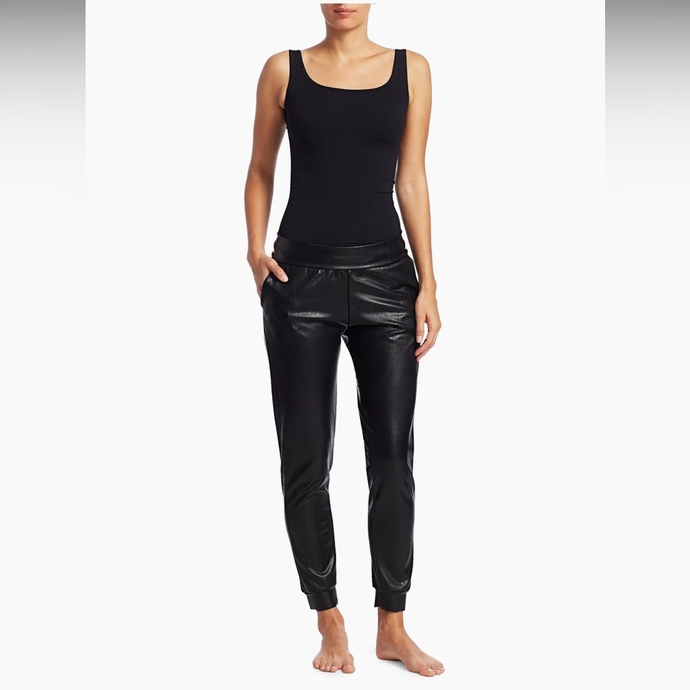 Commando Black Faux Leather Joggers Pants Size Large Pockets Cozy Stretch Moto